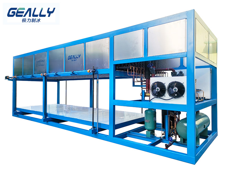 選購(gòu)制冰機(jī)需要考慮的什么？一臺(tái)要多少錢(qián)？